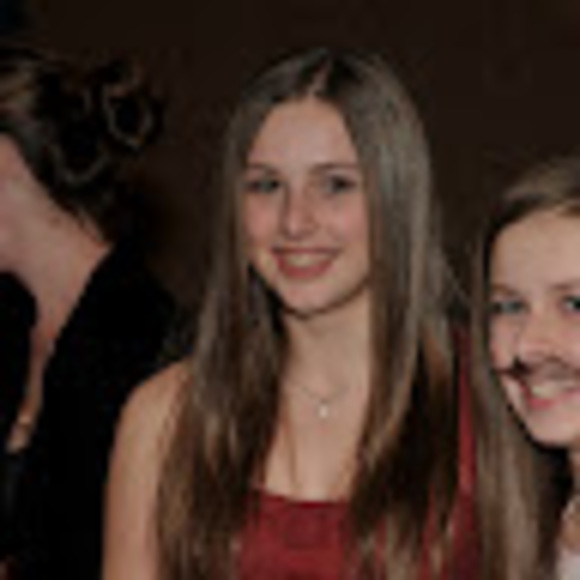 Meet your Posher, Maxine - Picture 1 of 1